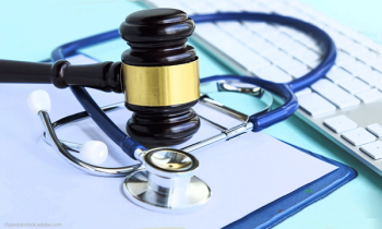 stethoscope and gavel | © yavdat - stock.adobe.com
