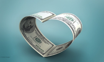 dollars shaped into a heart | © Getty Images